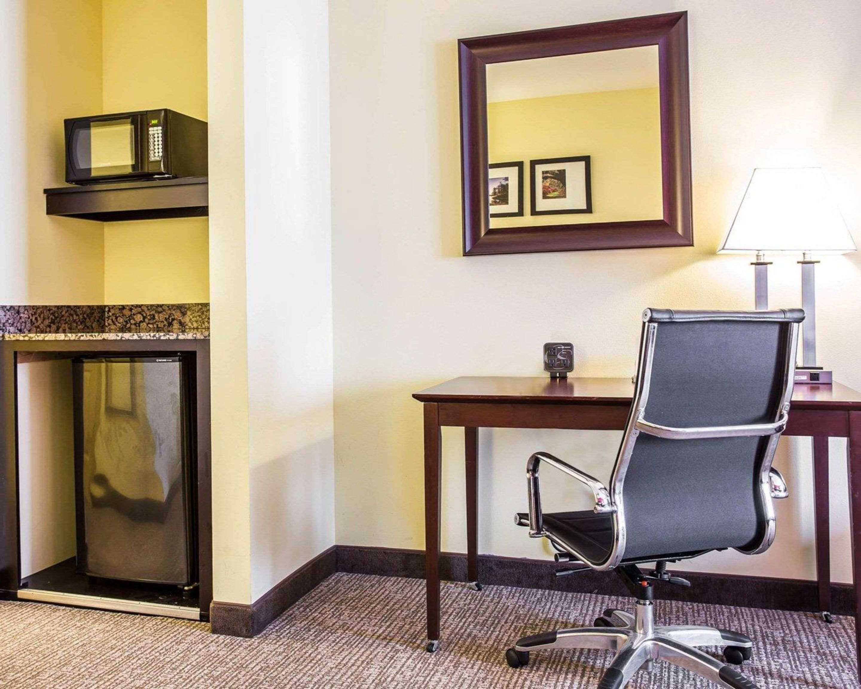 Comfort Suites Rock Hill Manchester Meadows Area Екстер'єр фото
